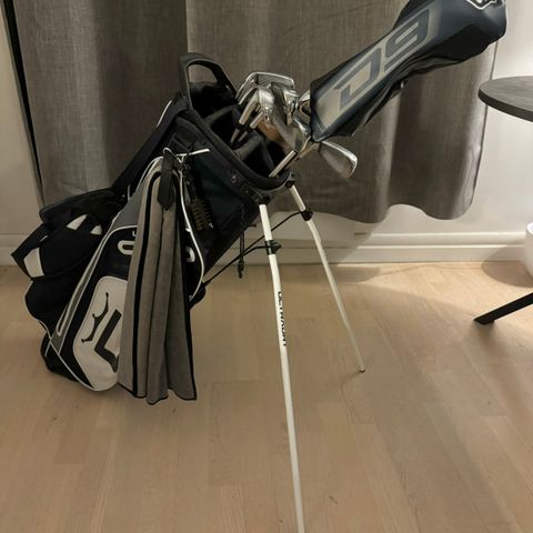 Strøkent Cobra golfsett til herre inkl. 2 putters + driver