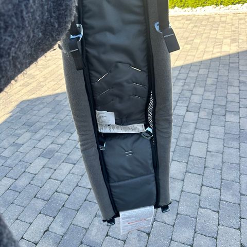 Thule infant sling