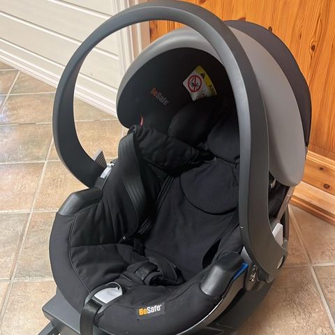 Besafe Izi Go X1 med isofix base