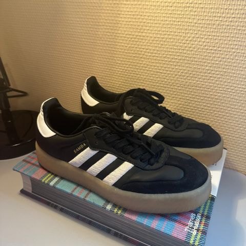 Adidas Sambae