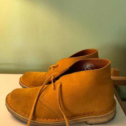 Clarks desert boots