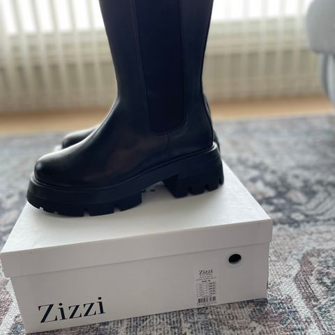 ZIZZI - COMBAT BOOTS