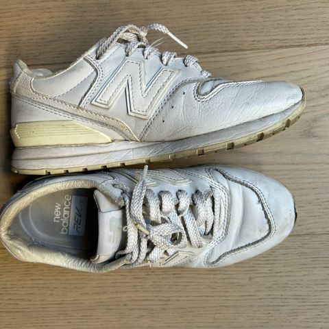 New Balance 996 - str. 36