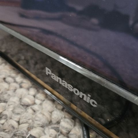 Panasonic ca 40"