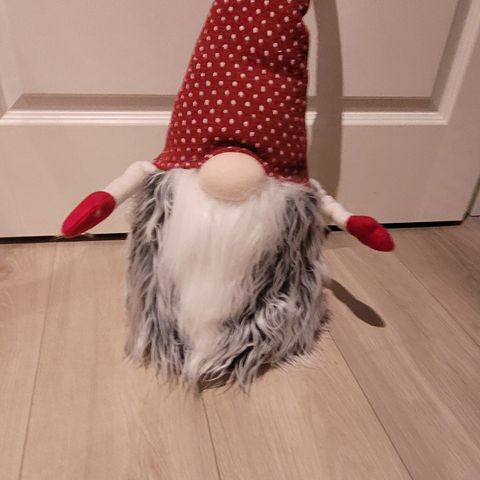 Nisse 70 cm selges for 100 kr