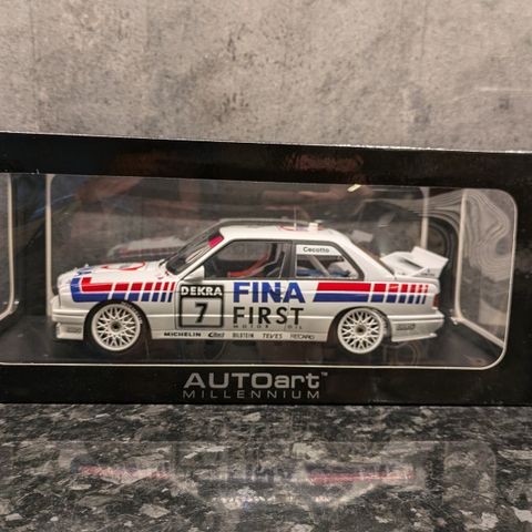 BMW M3 DTM 1992 "FINA" - C.CECOTTO - AUTOart Millenium - Limited - 1:18