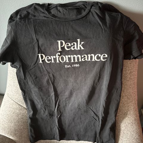 Peak performance t-skjorte m.m