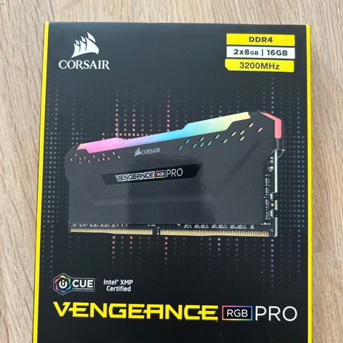 Vengeance RGB Pro DDR4 2x8GB 3200MHz