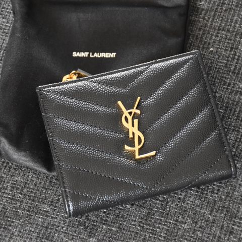 YSL CASSANDRE MATELASSÉ FLAP CARD CASE IN GRAIN DE POUDRE LEATHER