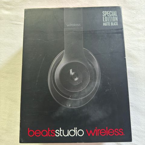 Beats studio wirless selges