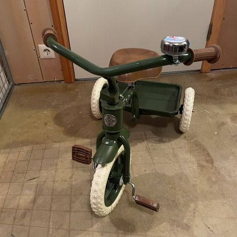 Vintage Trehjulssykkel Army Green fra STOY