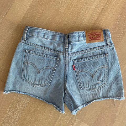 Levis shorts