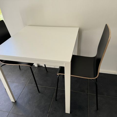 IKEA Melltorp spisebord