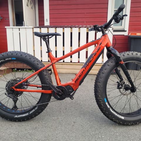 Rock machine elektrisk fatbike str 17