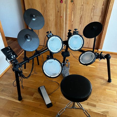 Roland TD-1DMK V-Drums - trommesett