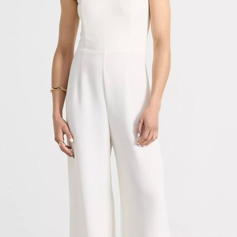 Jumpsuit / Buksedress - str 38 - helt ny