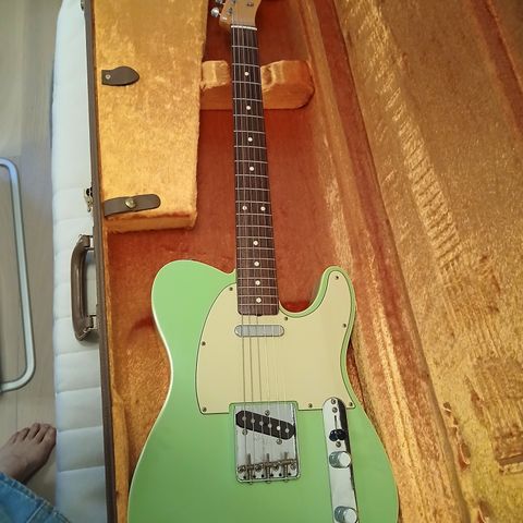 Fender american vintage custom 62 telecaster 2012