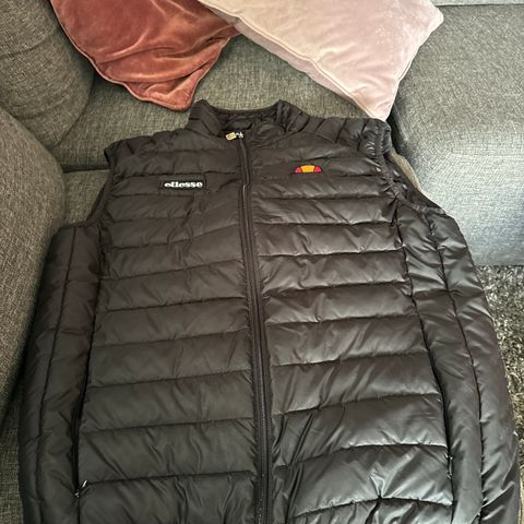 Ellesse boble vest