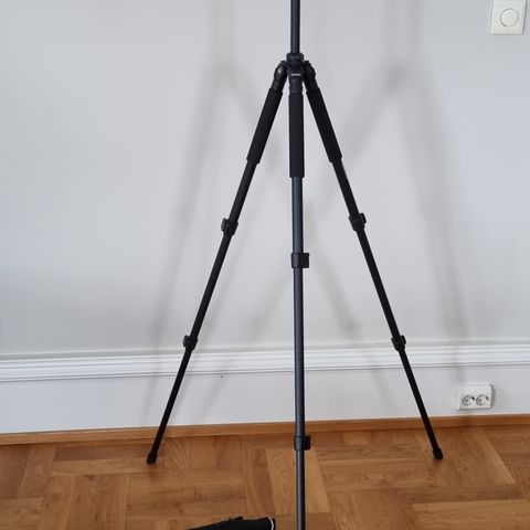 Benro tripod, som ny