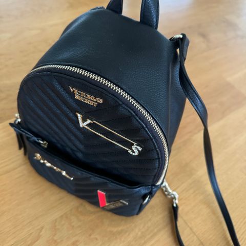 Victoria’s secret city backpack