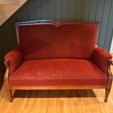 100 år gammel sofa