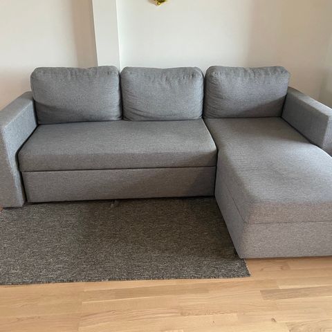 Sjeselong sofa