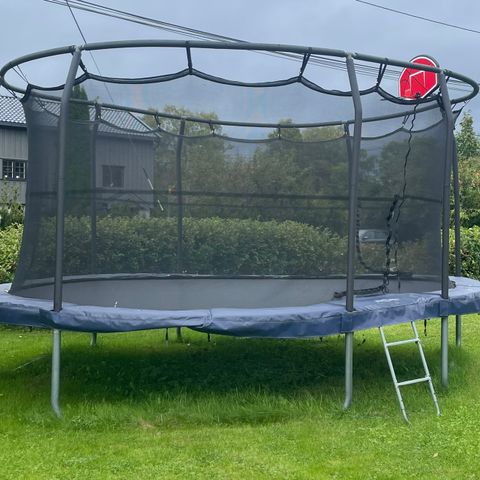 Jumpking Trampoline