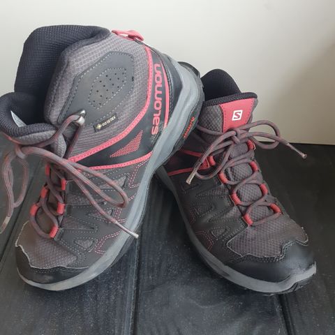 SALOMON GORE-TEX