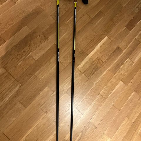 Rulleskistaver Swix 135 cm selges kr. 200