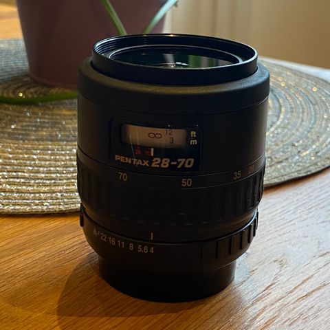 Pentax SMC FA 28-70mm f4