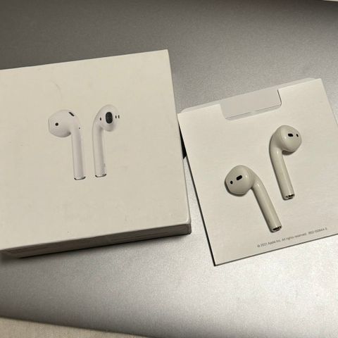 AirPods uten boks