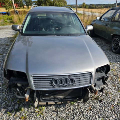 04 Audi A6 1.8 Turbo Quattro selges i deler.