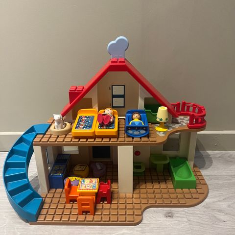 Playmobile hus