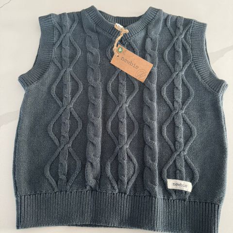 Ny Newbie vest