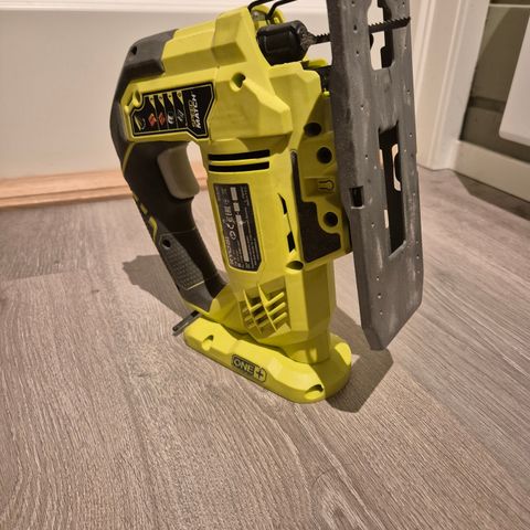 Ryobi R18JS