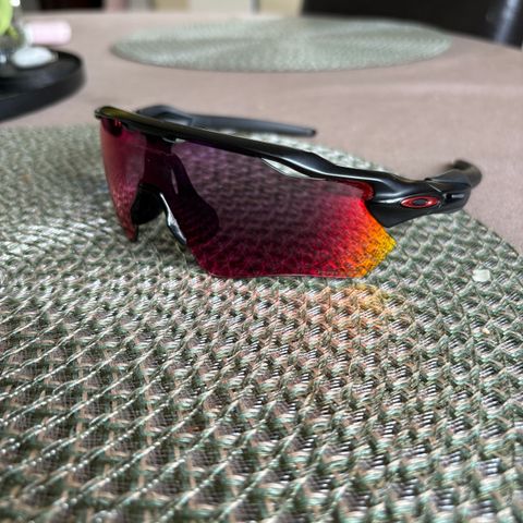 Oakley Radar EV Path Prizm Road