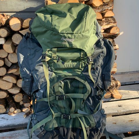 Bergans tursekk 130 liter