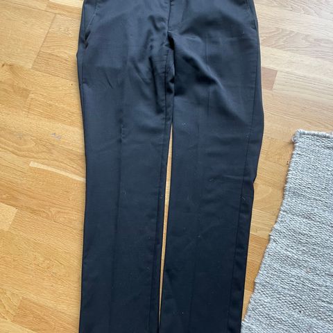 Dressmann slim fit dressbukse selges