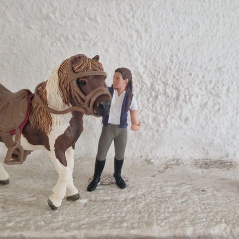 Schleich hest pluss stalljente