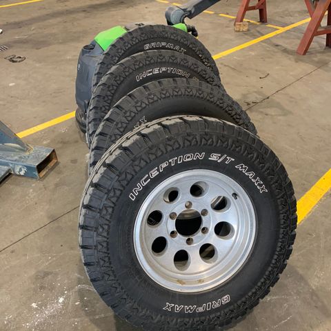 Mickey thompson felger med all terrain dekk