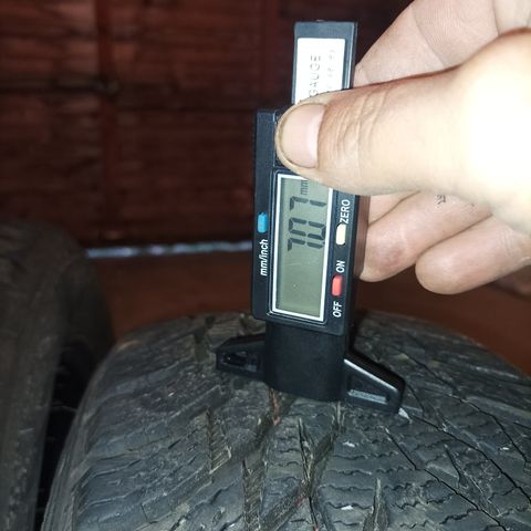 2x 185/65/15 Nokian hakka r3