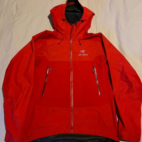 Arcteryx beta SL hybrid