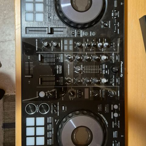 Pioneer ddj 800