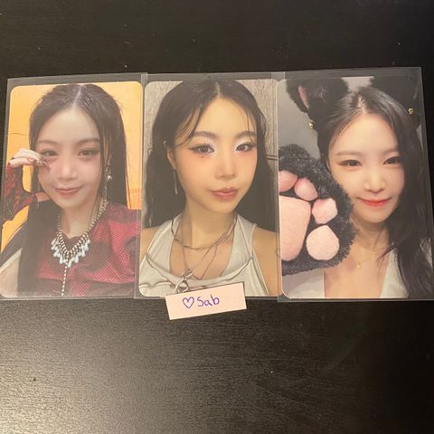 Soojin Photocards WTS