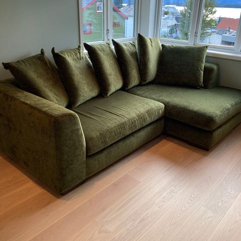 Veldig god sofa m/sjeselong, ca 235 cm