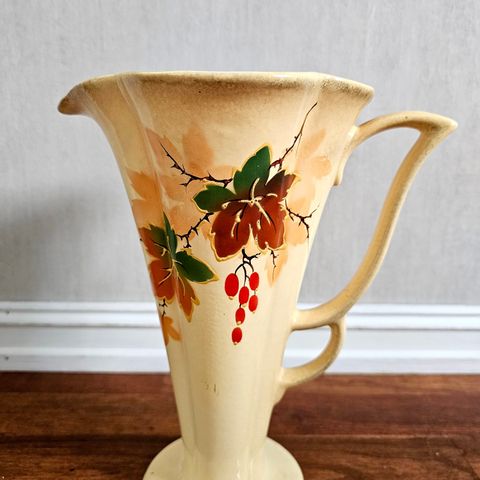 Ditmar Urbach kanne/vase.
Tsjekkoslovakia 1920-30tallet.