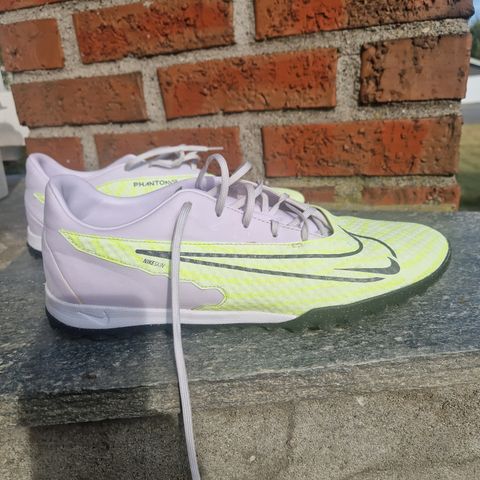 Nike Phantom GX Academy