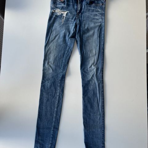 Superfin Diesel jeans, Str. 27/34 selges veldig billig!