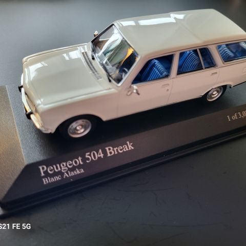 Peugeot 504 Minichamps 400112510(Pauls Modell)