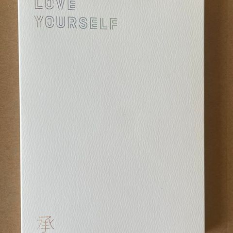 BTS album - Love Yourself !!MÅ UT!!